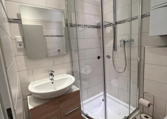 Altbau Trifft Auf Moderne - Neuwertige Komfortwohnung Fuer Bis 2 Personen Lejlighed