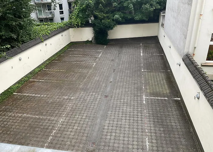 Altbau Trifft Auf Moderne - Neuwertige Komfortwohnung Für Bis 2 Personen