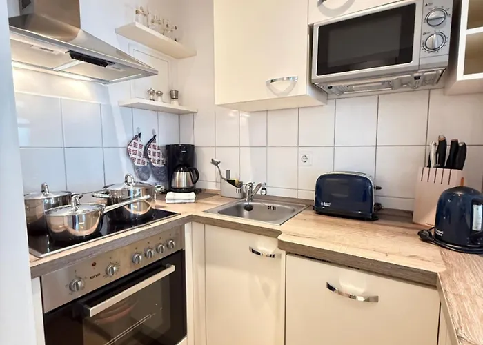 Altbau Trifft Auf Moderne - Neuwertige Komfortwohnung Fuer Bis 2 Personen Lejlighed *