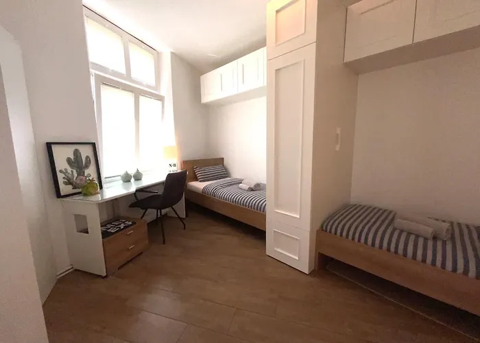 Altbau Trifft Auf Moderne - Neuwertige Komfortwohnung Fuer Bis 2 Personen Lejlighed